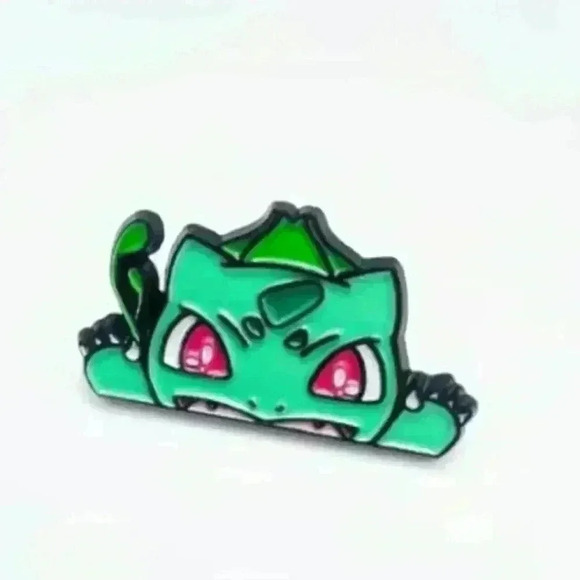 Peeking Bulbasaur Kanto Starter Enamel Pin – Adorable Pokémon Collector's Gem! - Picture 2 of 4